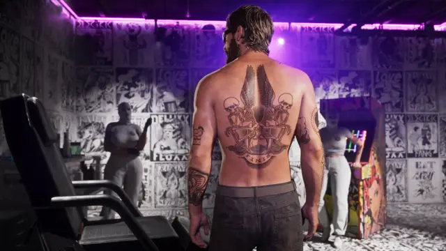 Imagem oficial de GTA VI — Electric Fang Tattoo 04 (Ultimate Edition)